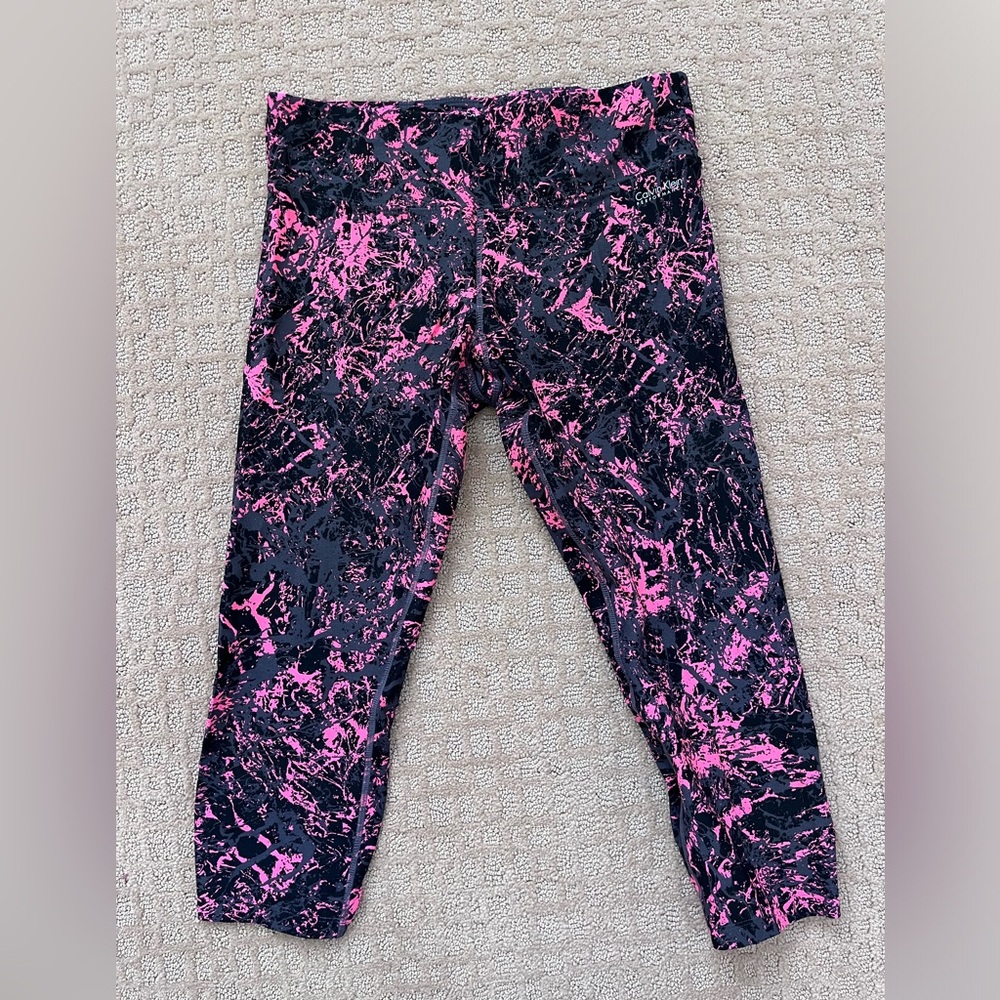 Calvin Klein performance leggings - size M